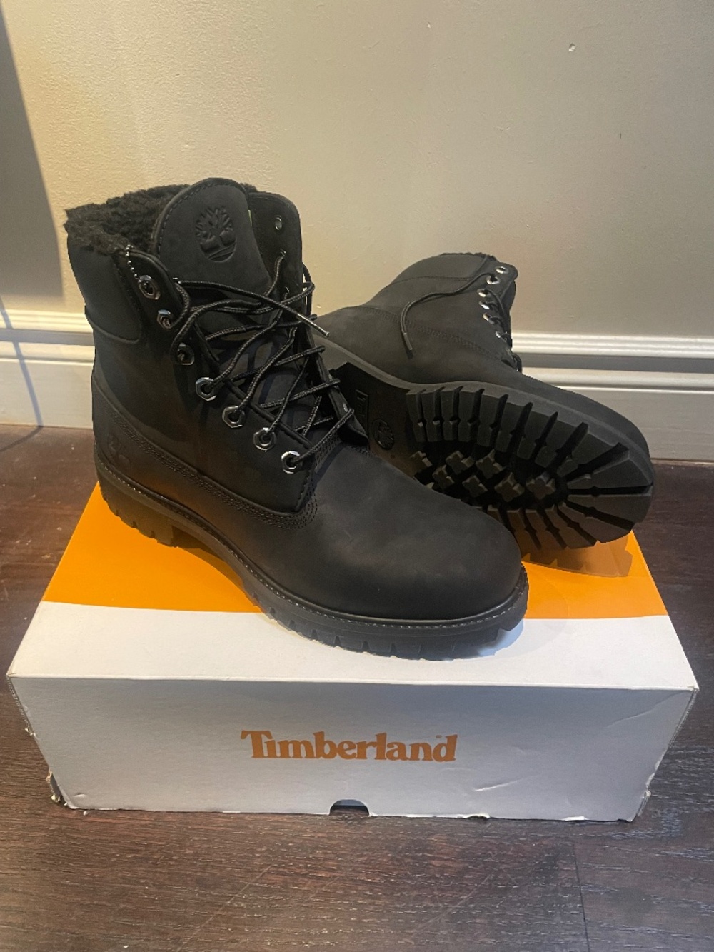 Timberland 6 inch premium fur lined boots